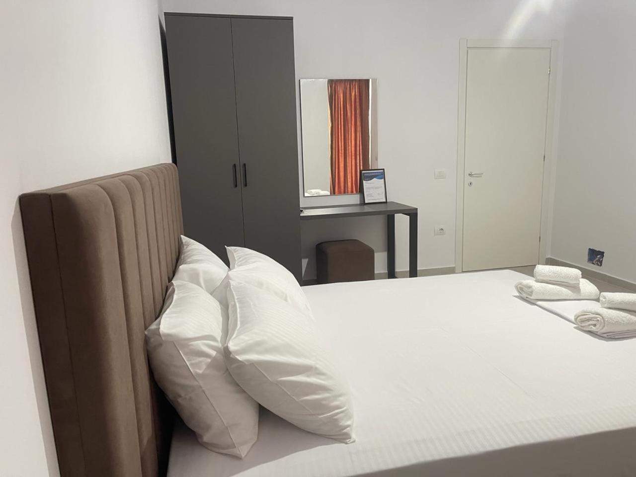 Sunrose Residences Saranda Zewnętrze zdjęcie